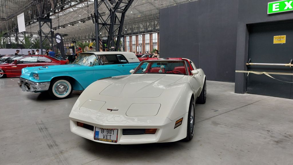 [GALERIE FOTO] Ce poți vedea la DropDown 4, salonul de mașini modificate și retro - Imagine 35