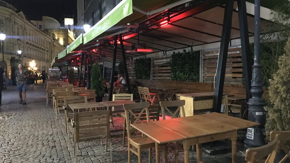 Ludovic Orban: Se analizează posibilitatea redeschiderii restaurantelor