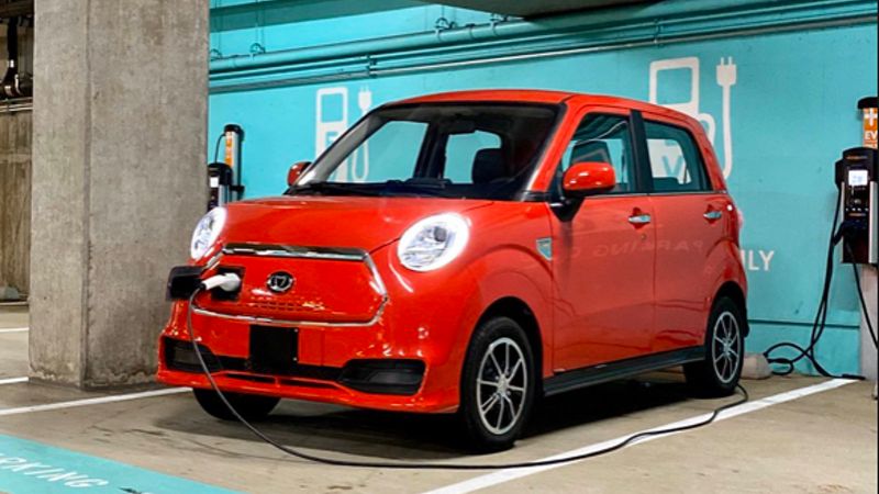 Mașina electrică care costă 10000 de dolari în America