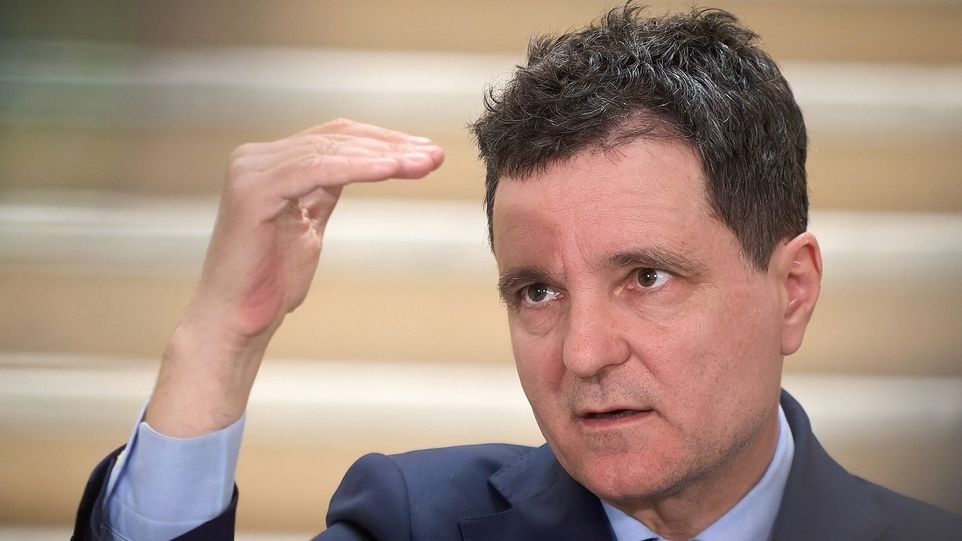 Niciun rezultat la negocierile pentru reducerea deficitului. Nicușor Dan a cerut ca taxele să fie ultima soluție