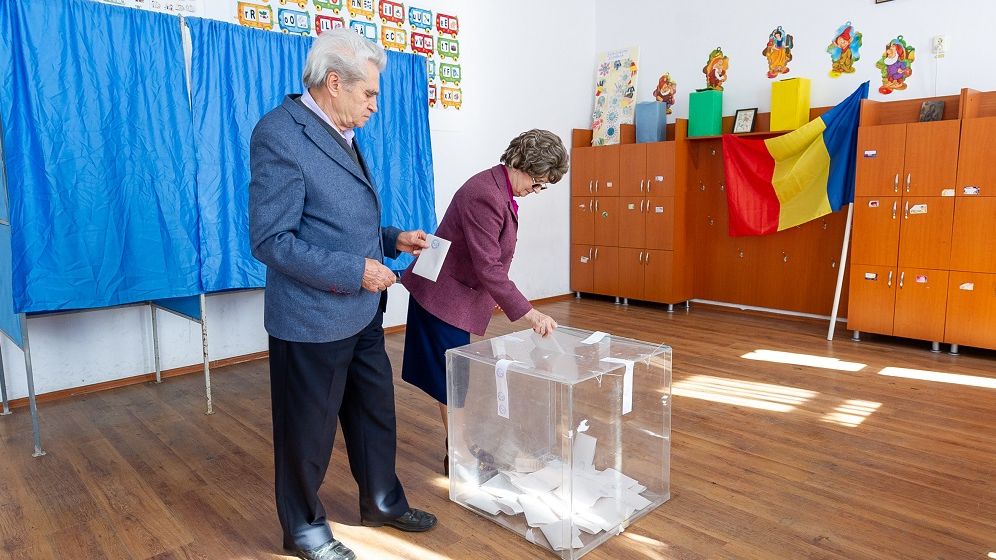 Cum schimbă alegerile activitatea școlilor. Toate școlile din București care vor fi secții de votare vor funcționa după scenariul roșu