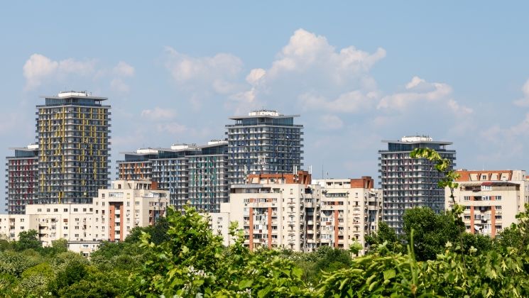 Chiria în București costă cu aproape 70% mai mult decât în Arad. Topul chiriilor în România
