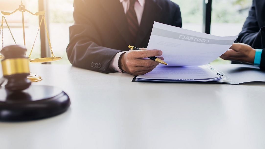 Exit-poll: O treime dintre alegătorii de până acum au studii superioare, prezență foarte slabă în mediul rural