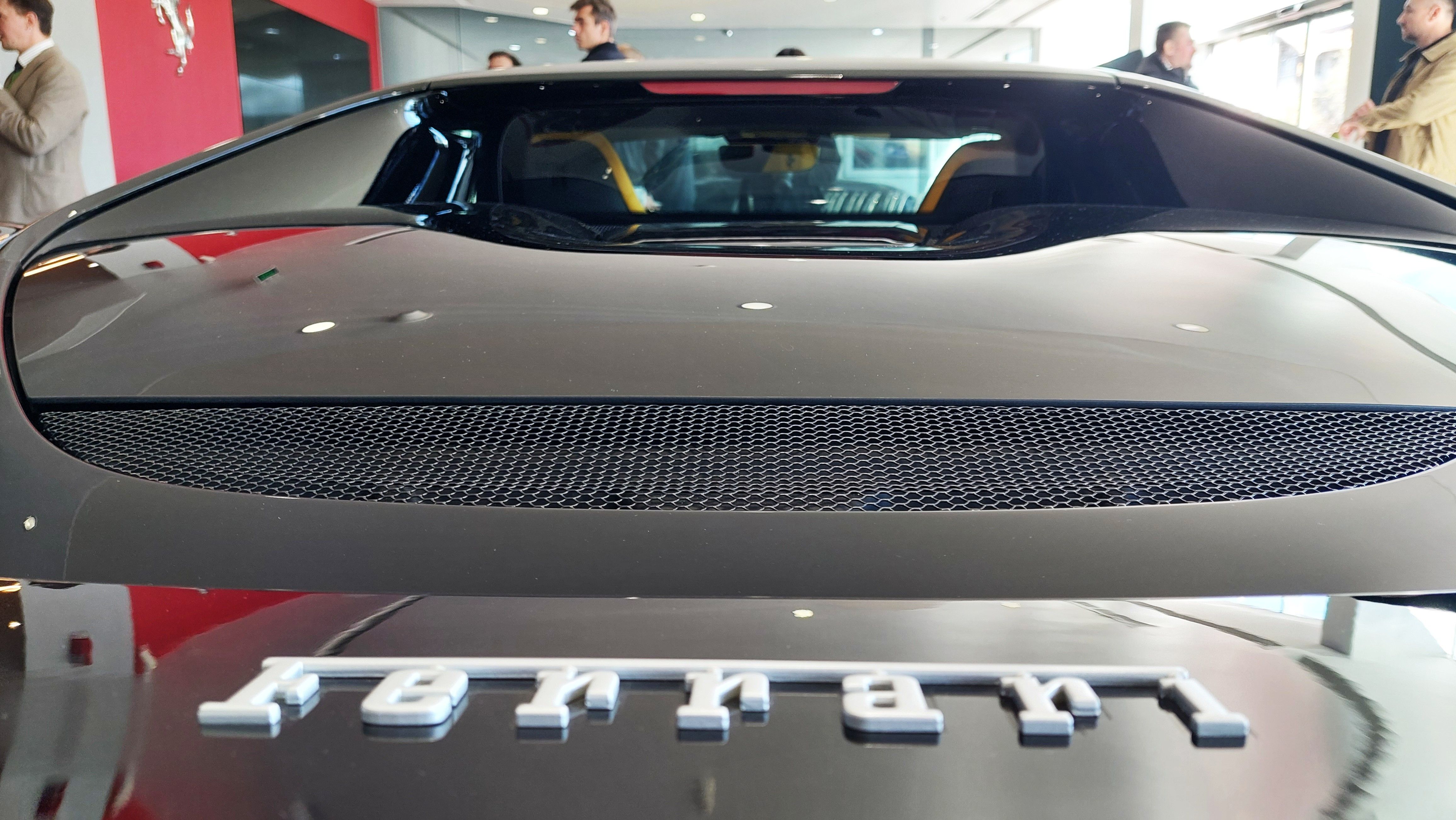 GALERIE FOTO | Ferrari a inaugurat showroom-ul de la București și a adus în premieră noul model Amalfi - Poza 35