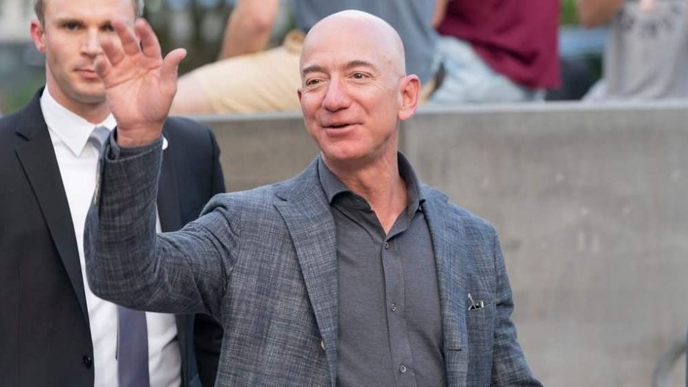 Jeff Bezos atinge un record al averii: decizia care i-a adus 8,4 miliarde de dolari în plus la avere