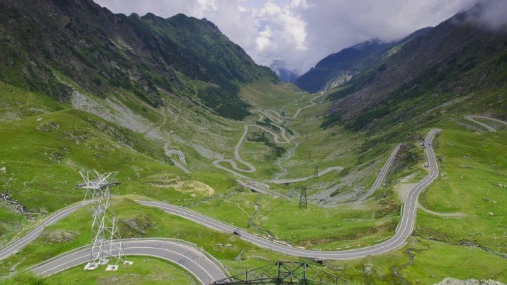 Transfăgărăşanul a fost deschis circulaţiei rutiere