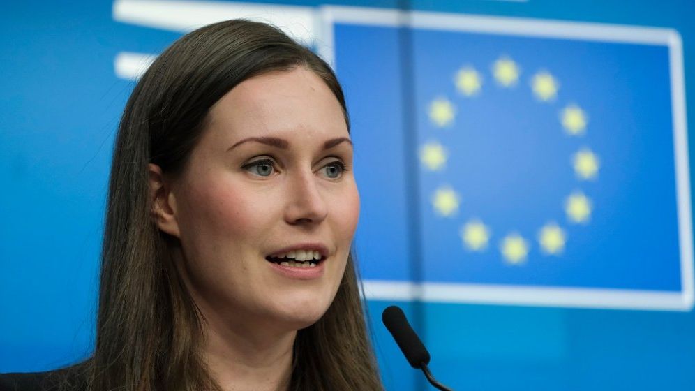 I-a fost dor de "bucurie, distracţie şi strălucire". Şefa guvernului finlandez şi-a justificat comportamentul de la petreceri