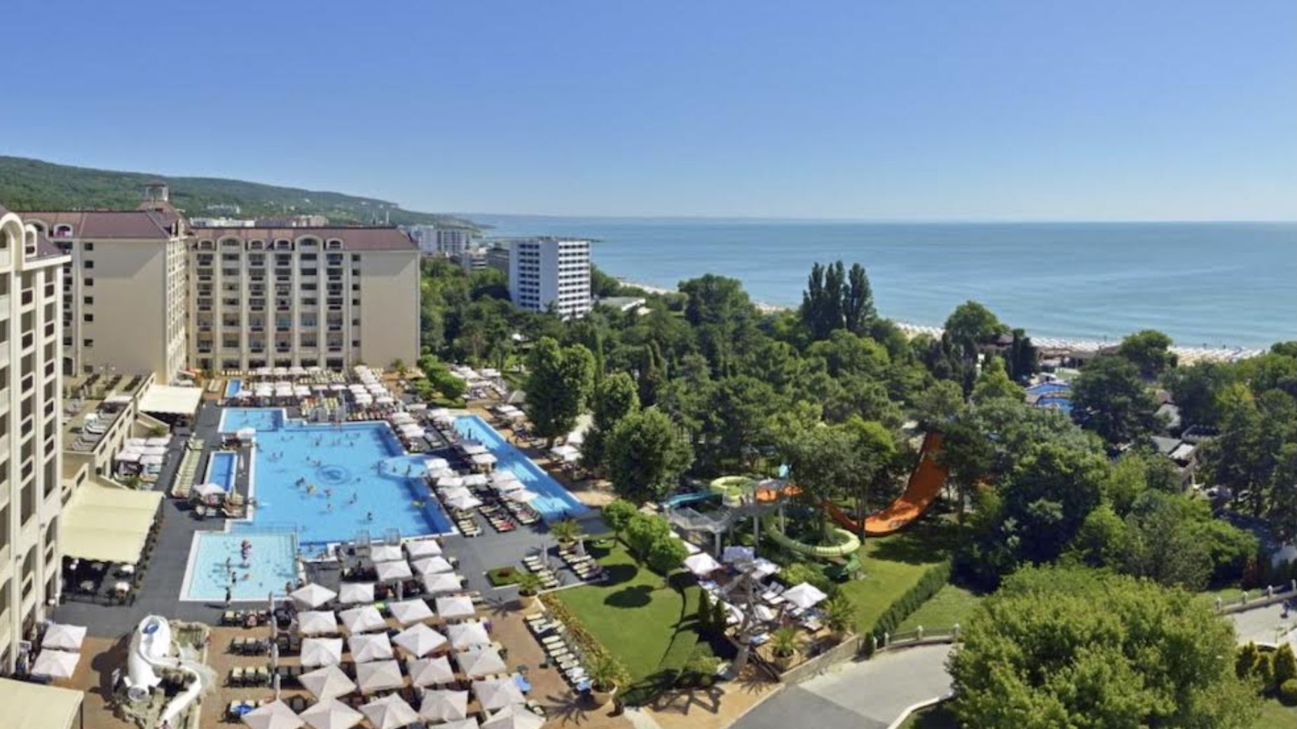 Agenția de turism din România care oferă vouchere pentru benzină sau motorină: care sunt destinațiile în care vă puteți rezerva vacanța
