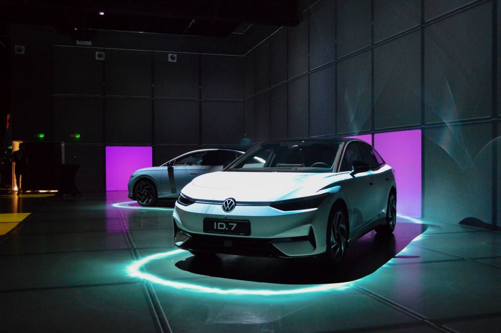 GALERIE FOTO | Volkswagen ID.7 a fost prezentat în România - Imagine 1