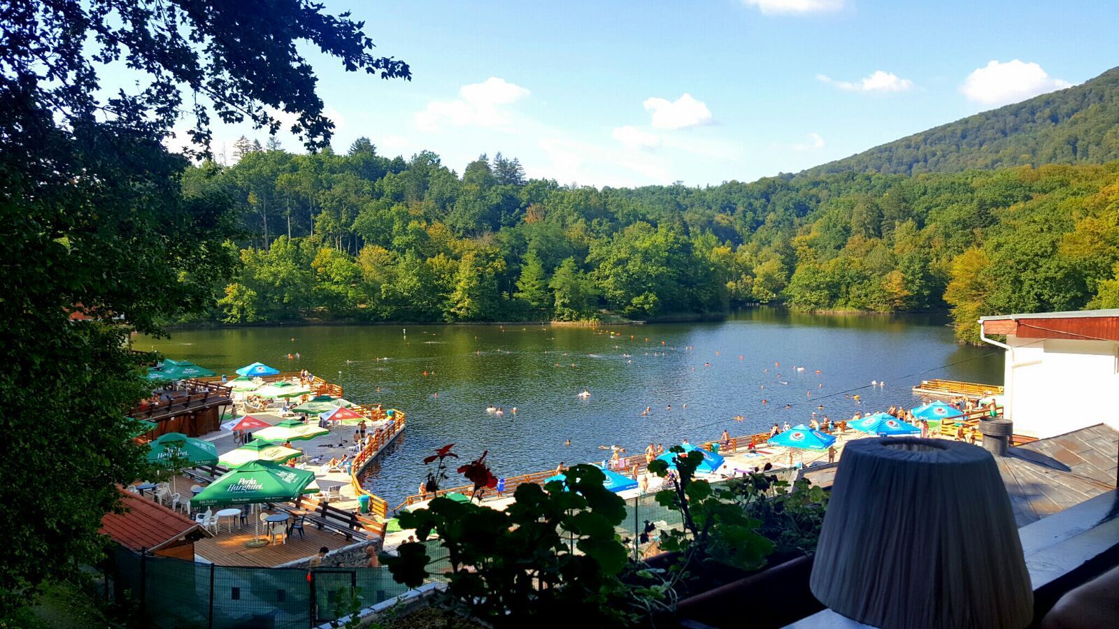 O perla a turismului in anii '80, lasata in paragina dupa caderea comunismului: Cum a redevenit statiunea Sovata o oaza de atractie pentru zeci de mii de turisti in cautare de sanatate si relaxare