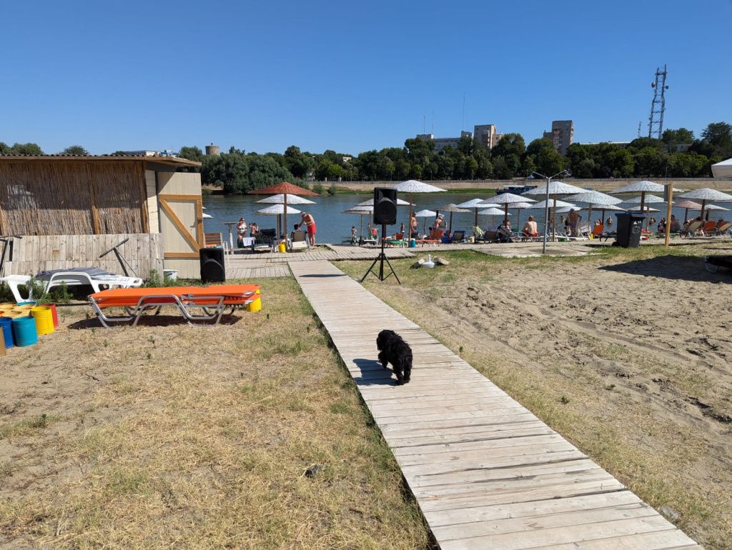 Samskara Beach: Cum arată plaja cu prețuri decente din apropierea Bucureștiului - Imagine 21