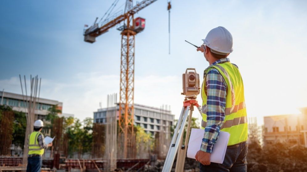 Cseke: Este nevoie de modificarea legilor învechite ale construcţiilor; reglementările concepute în anii '70, depăşite