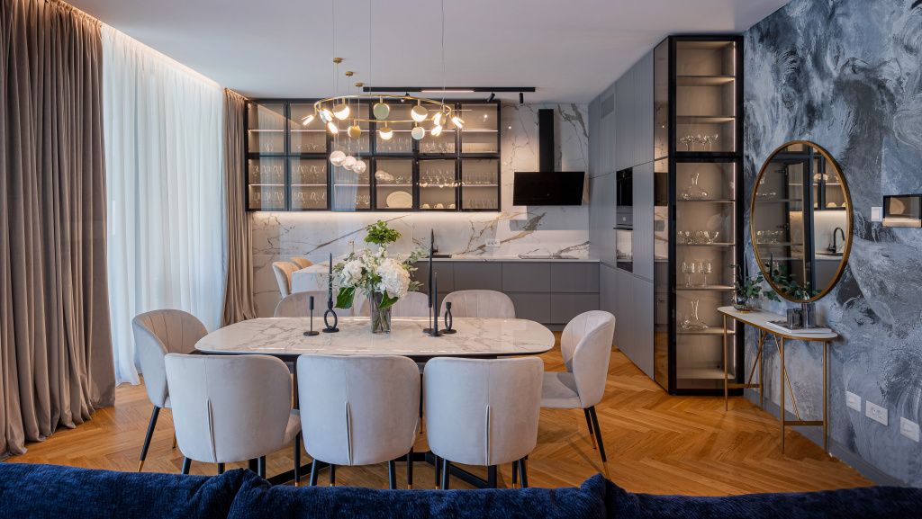GALERIE FOTO | Bogații României dau pe o amenajare cât alții pe 3 apartamente de 2 camere în Bu - Imagine 11