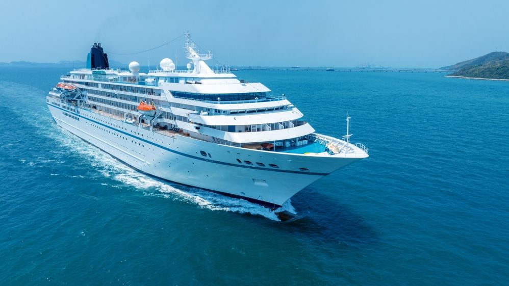 Croaziere 2025: Cele mai bune călătorii pe vas pentru amintiri de neuitat