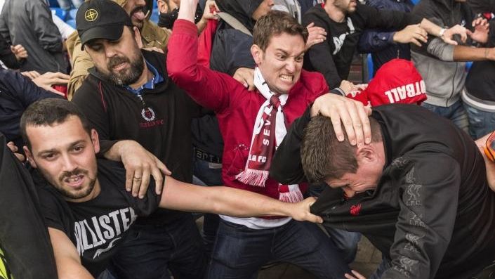 Rusia, afara de la Euro 2016? UEFA a deschis o procedura disciplinara dupa violentele de strada din Marsilia