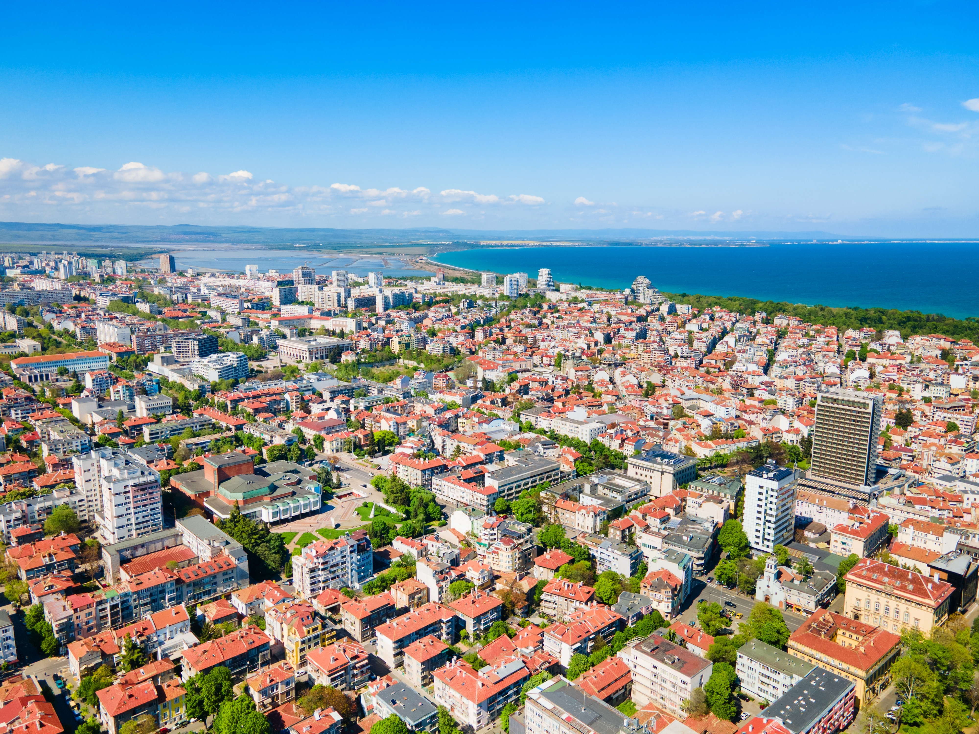 Hoteluri de până la 10 ori mai scumpe la Burgas pentru Eurovision 2027. IRI Travel pregătește oferte