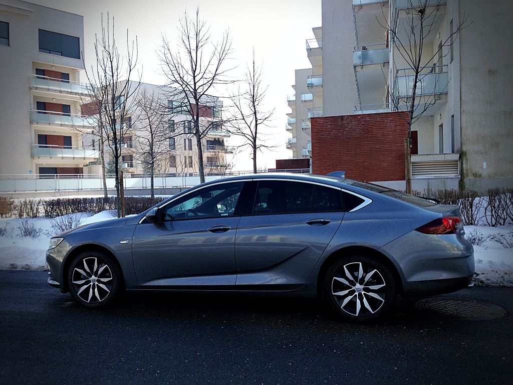 Opel Insignia Grand Sport - Imagine 19