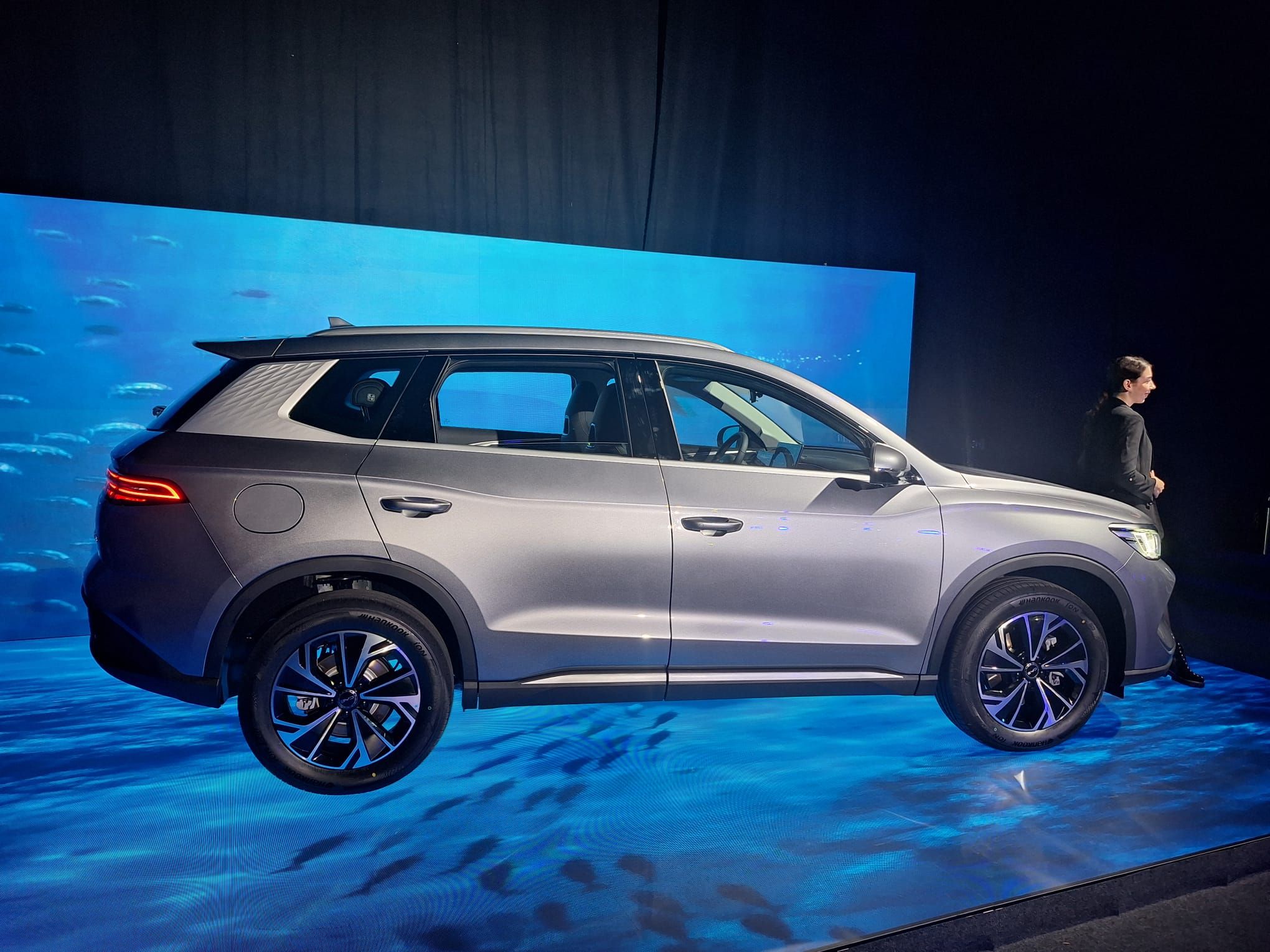 FOTO | BYD aduce în România noul Sealion 5, SUV mai mare și mai ieftin decât Dacia Bigster - Poza 2