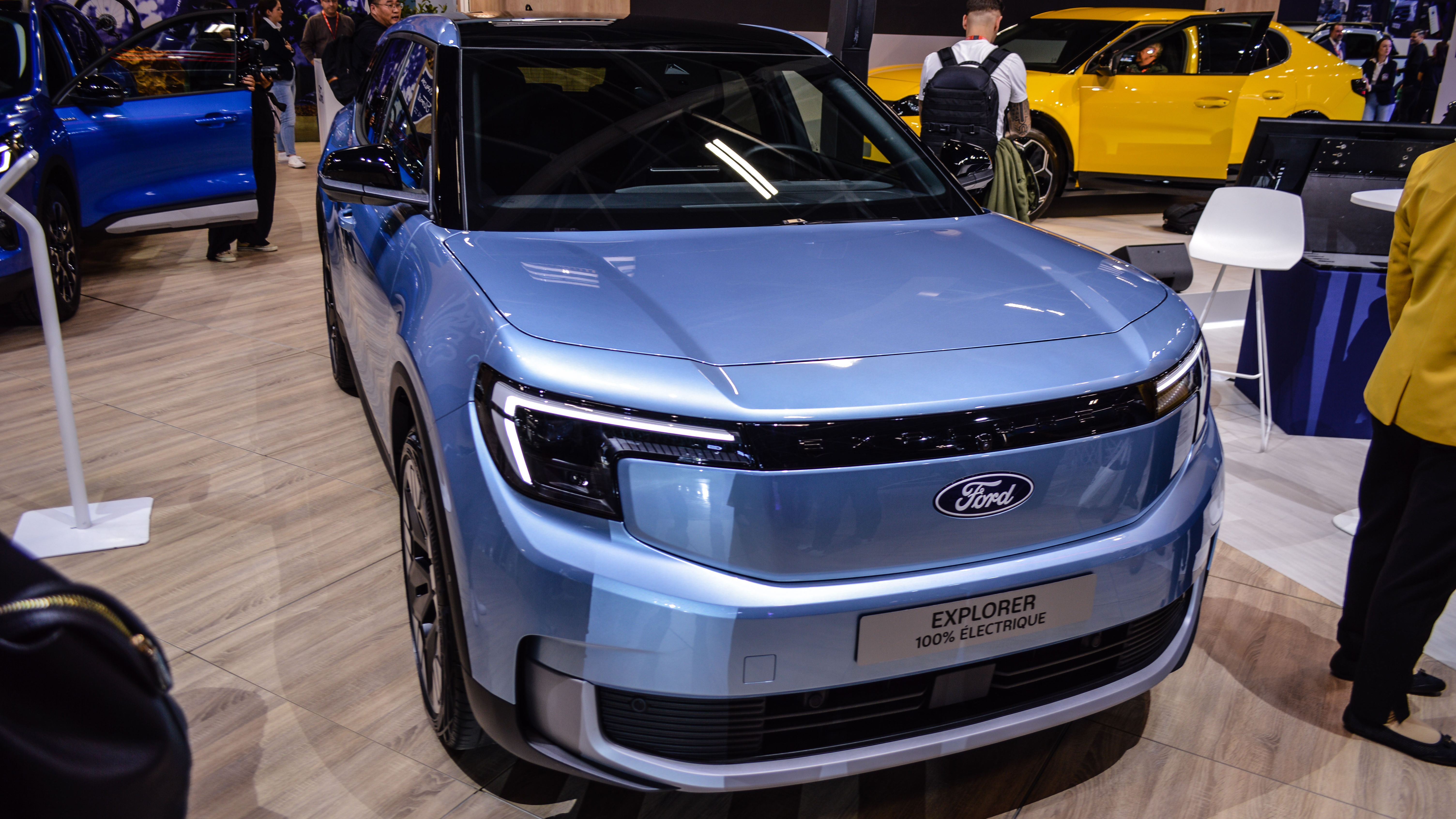 Ford încetinește producția în Germania din lipsă de cerere pentru mașini electrice