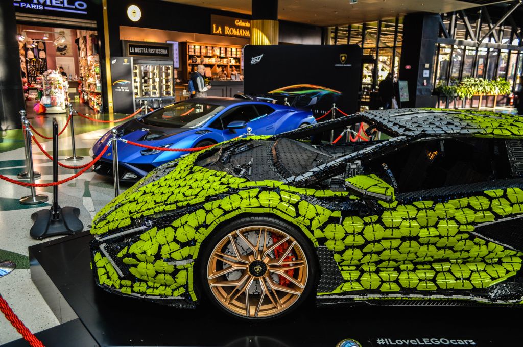 GALERIE FOTO | Replică de Lamborghini făcută din 400.000 de piese Lego - Imagine 10