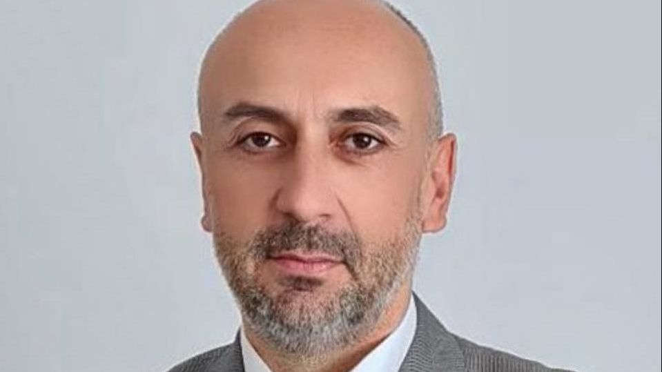 Cine este și ce avere are interimarul de la ANPC, Sebastian Hotca, la bază avocat. Teren de 800 m2, Porsche, cabinet de avocatură