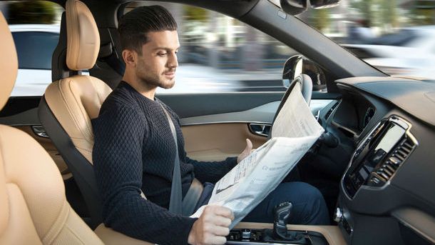 Estimari optimiste: Marea Britanie asteapta primele masini complet autonome pe drumurile sale din 2021