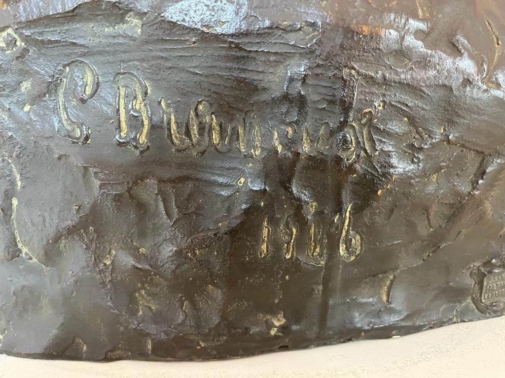 GALERIE FOTO: O sculptură realizată de BrâncuÅŸi, redescoperită recent, va fi expusă în Român - Imagine 3