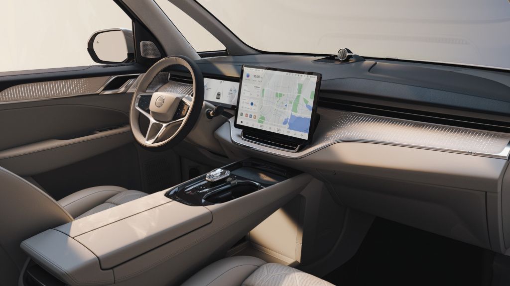 GALERIE FOTO | Cum arată primul monovolum Volvo din istorie - Imagine 3
