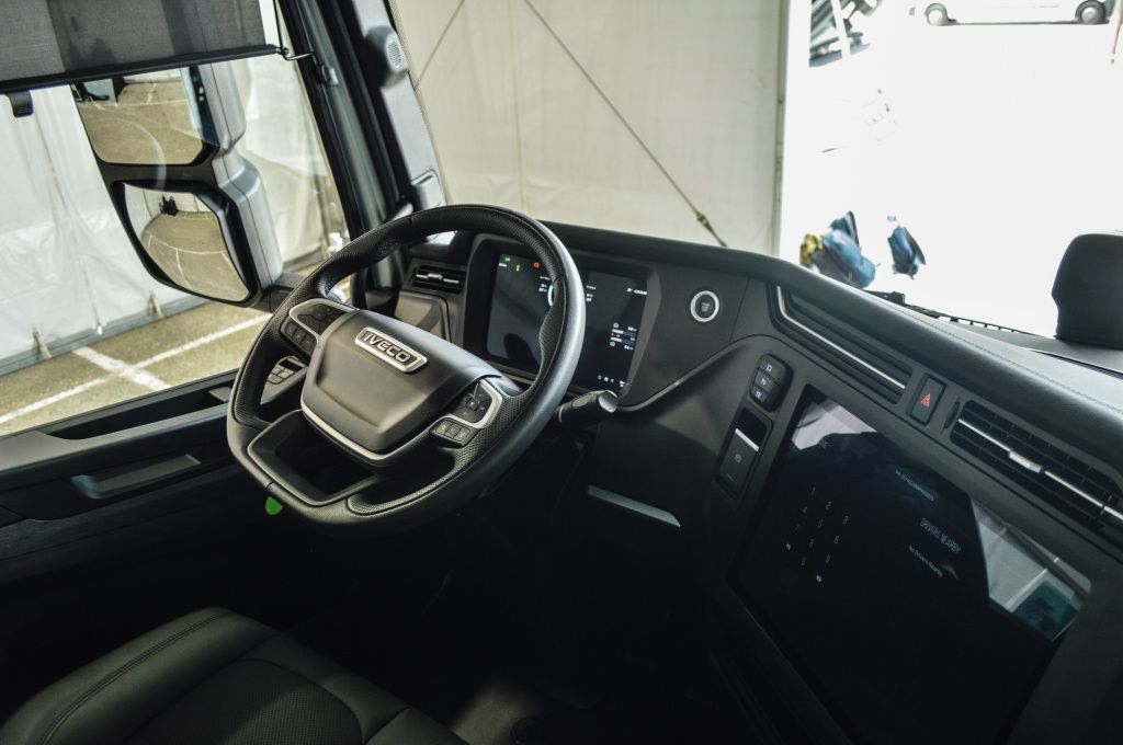 GALERIE FOTO | Iveco prezintă camionul 100% electric S-eWay - Imagine 29