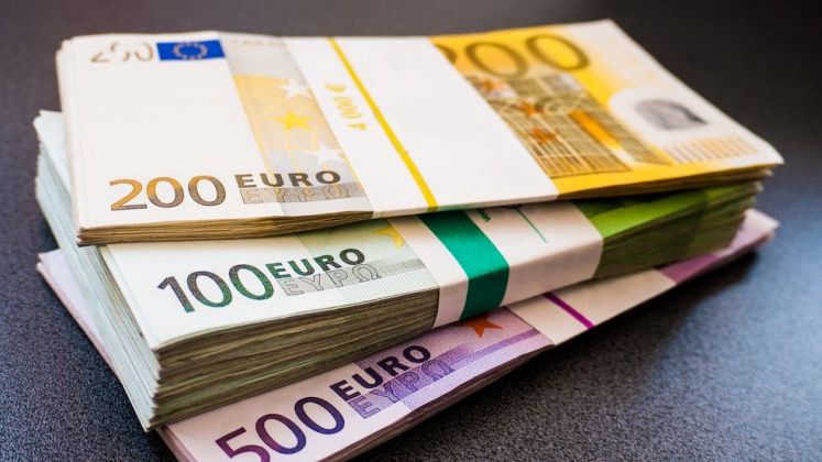 Topul salariilor in cele mai importante companii de pe bursa