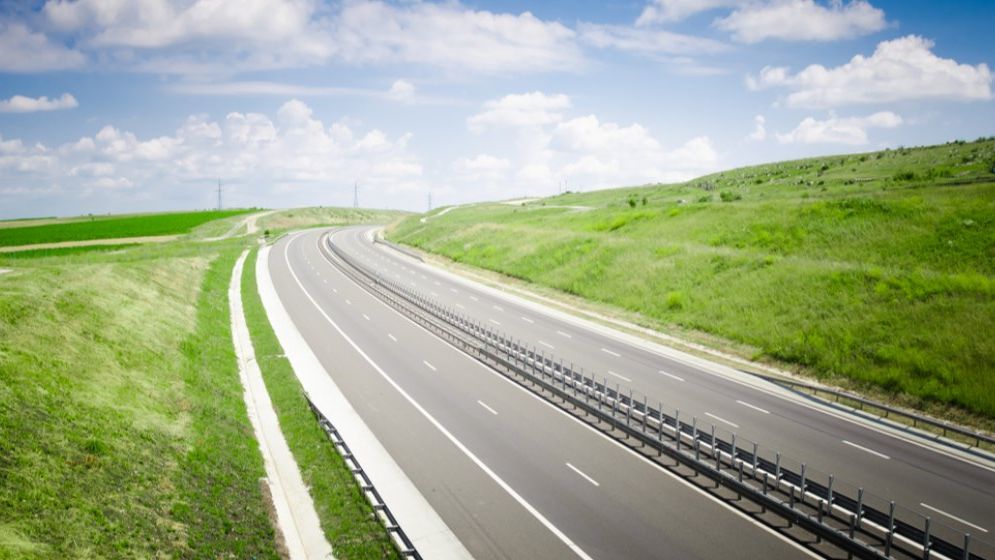 Spaniolii vor construi o secțiune dificilă de autostradă în România. Cât va costa și când va fi gata