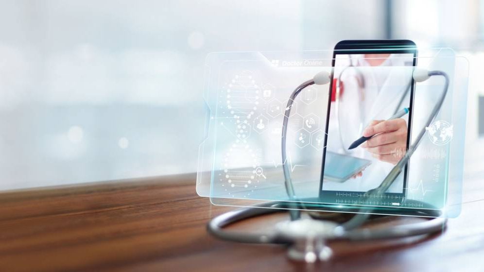 Trei români au lansat o aplicație de diagnosticare medicală ce folosește AI