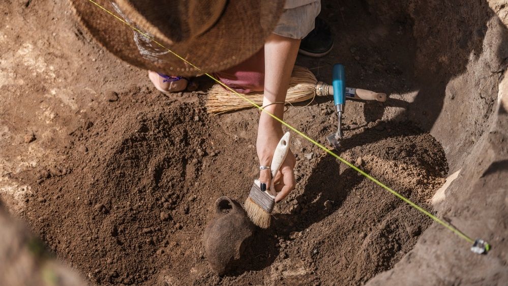 Descoperire arheologică majoră la Buzău: Un sit cu obiecte din Evul Mediu