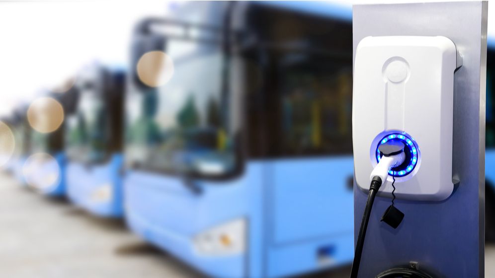 Daimler vrea să vândă doar autobuze electrice în Europa până 2030