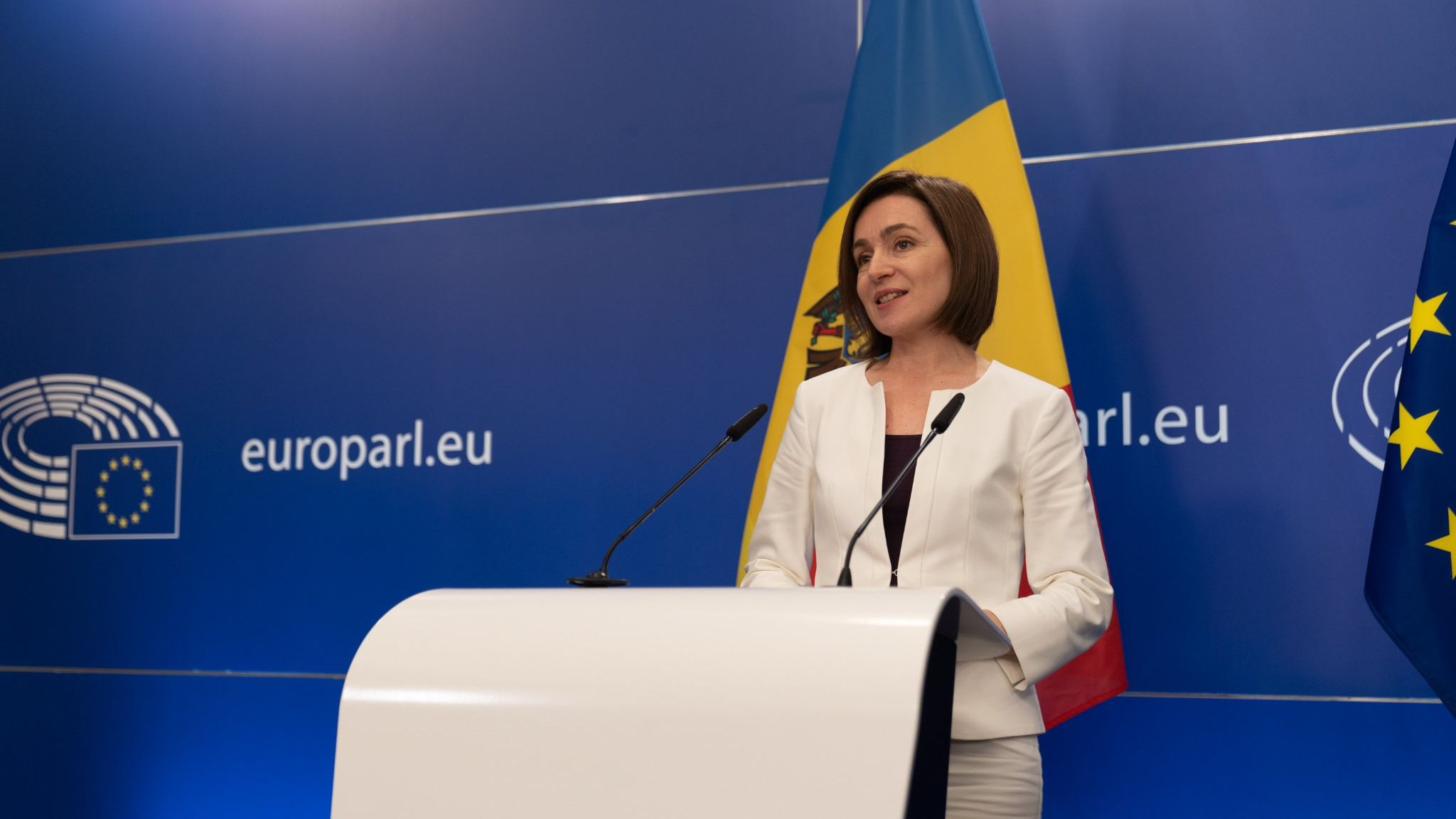 Marea Britanie vrea să înarmeze Republica Moldova la standardele NATO