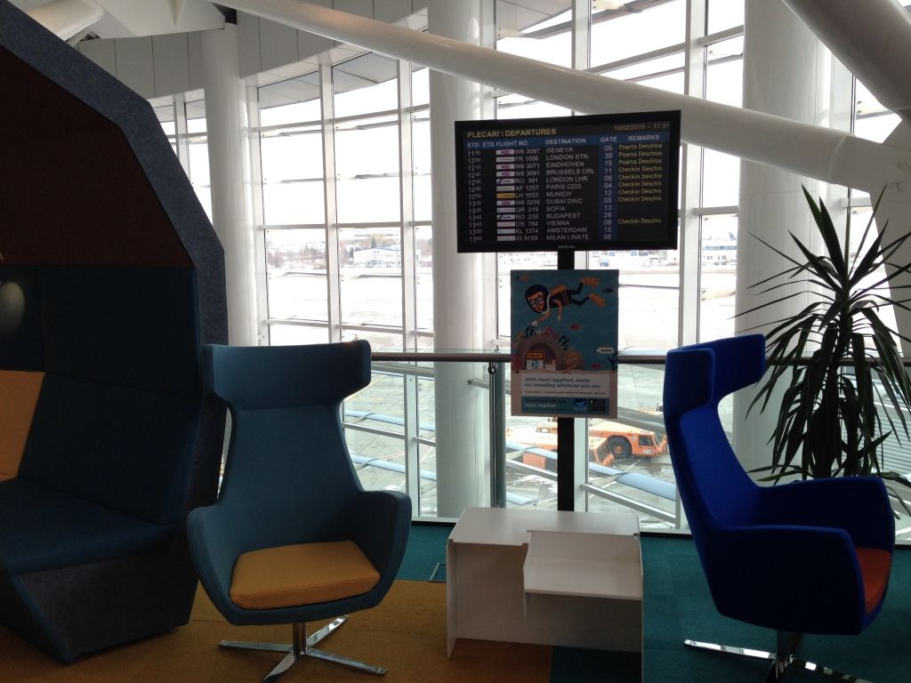 Salon Business Aeroportul Henri Coanda - Imagine 1