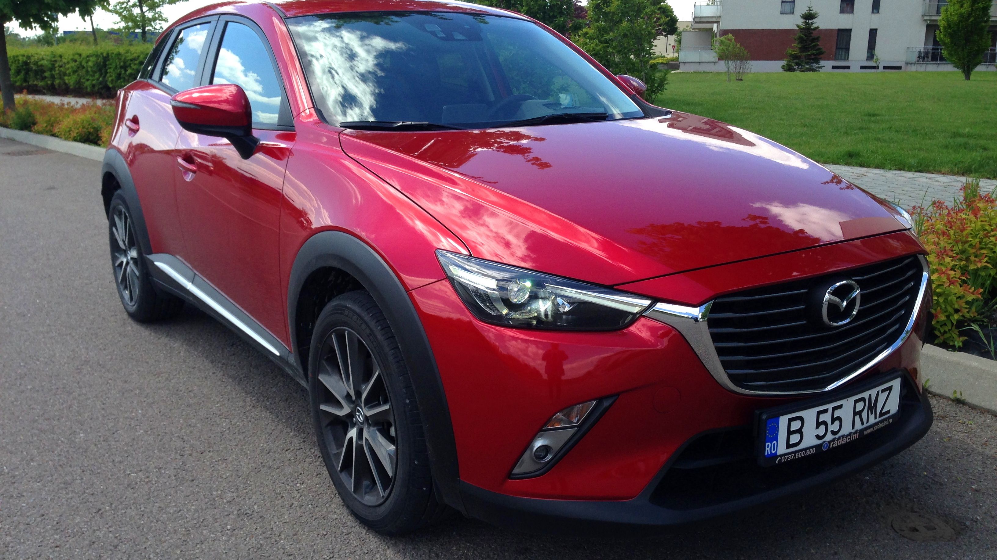 Mazda CX-3, un crossover cu parfum de hot-hatch, care emana sportivitate prin toti porii