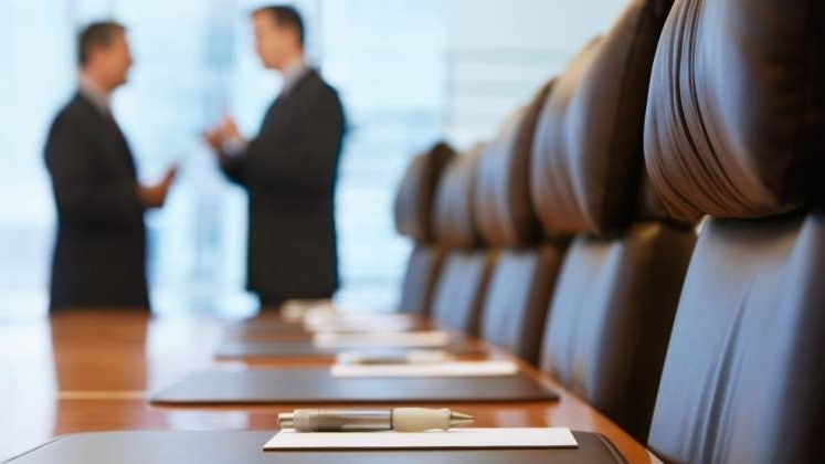 Ministrul Dezvoltarii vrea sa reduca personalul cu 300 de angajati