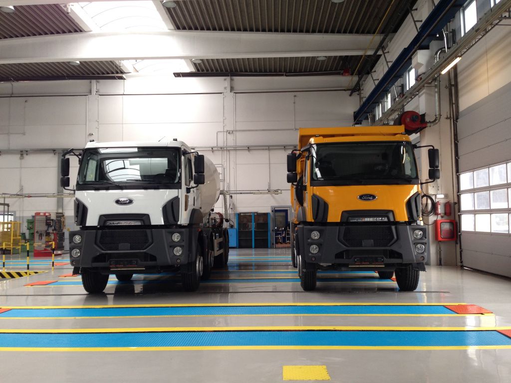 Ford Trucks - Imagine 5