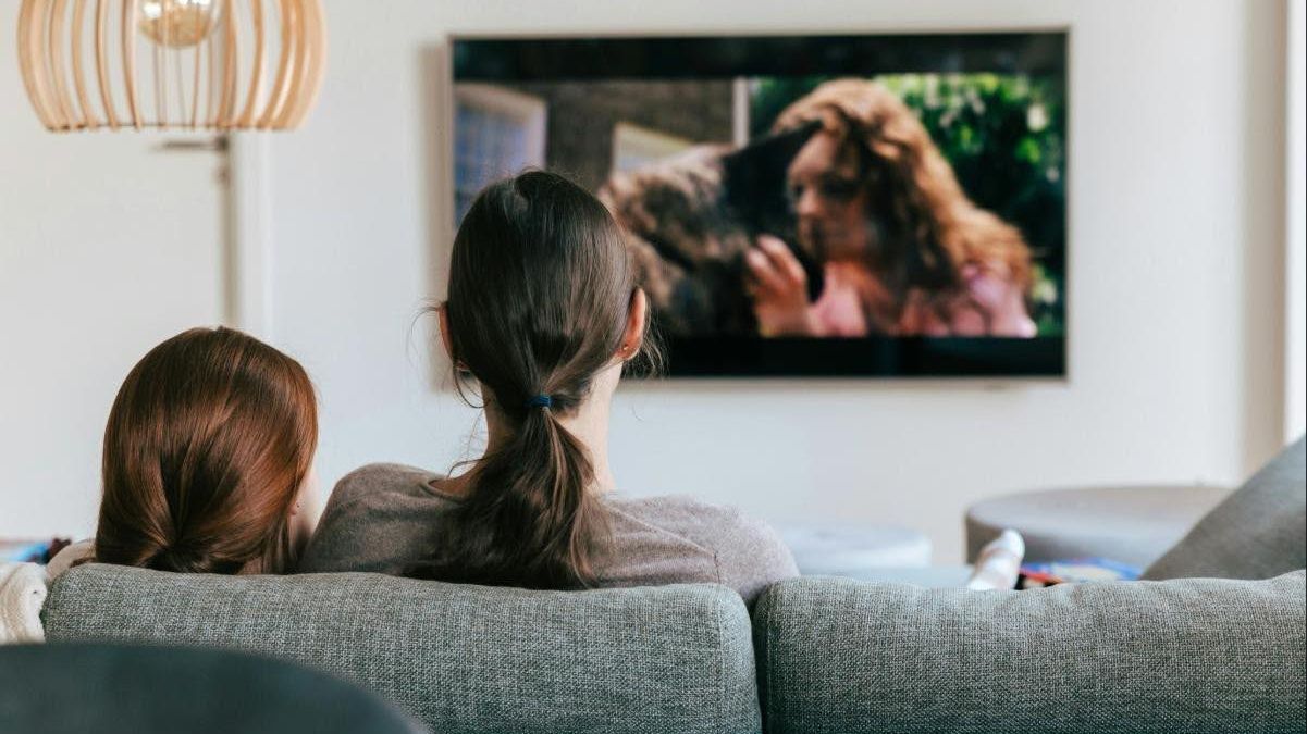 Cum au învățat televizoarele să facă lucruri neașteptate