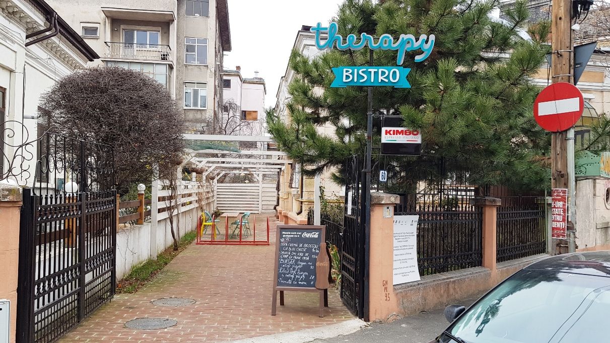 Review George Butunoiu: Boema si mancare buna - o combinatie mai putin obisnuita