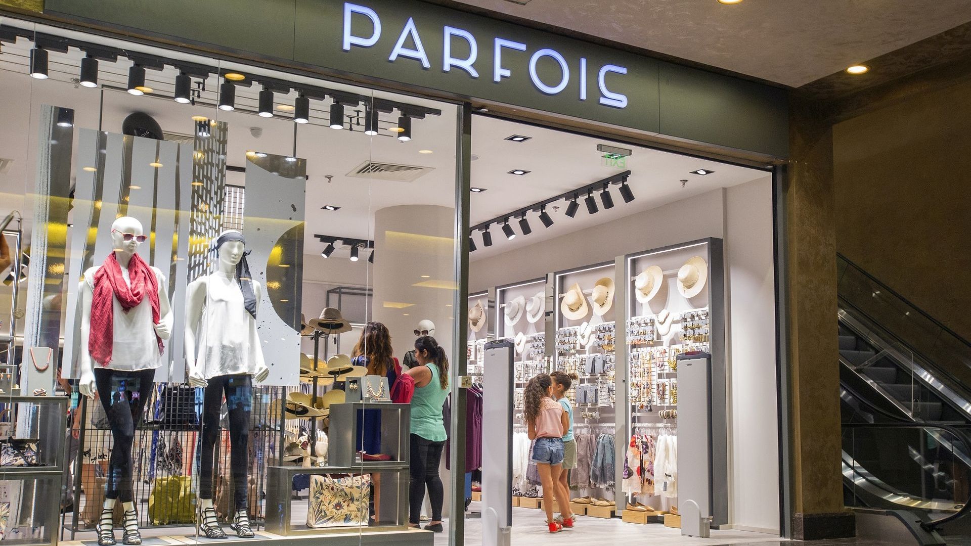 Parfois deschide primul magazin din vestul tarii, in Iulius Mall Timisoara