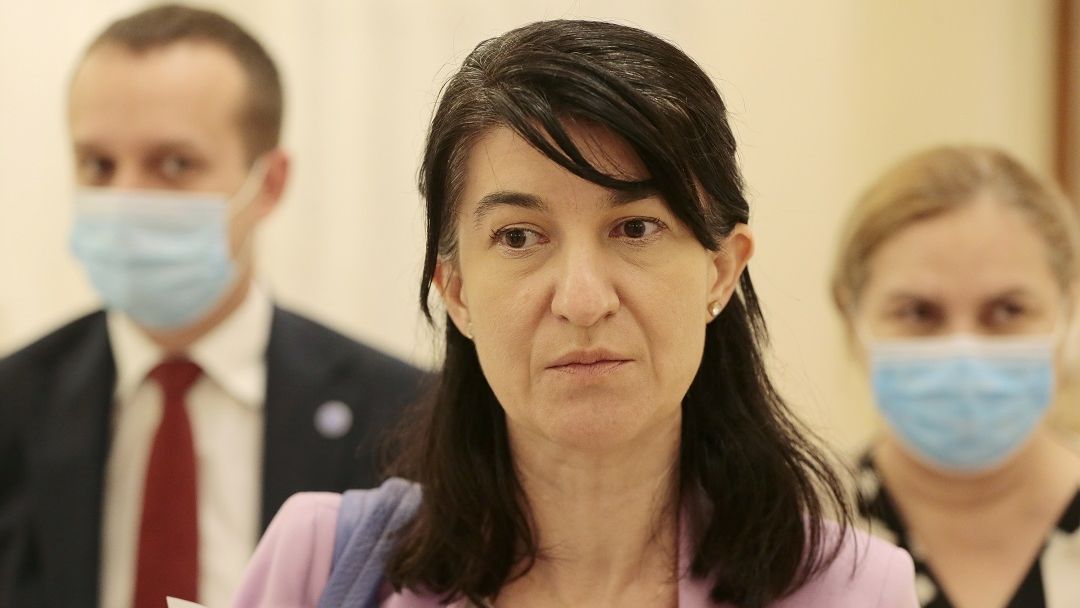 Ministrul Muncii a plecat în Germania pentru a vedea condiţiile în care lucrează muncitorii români