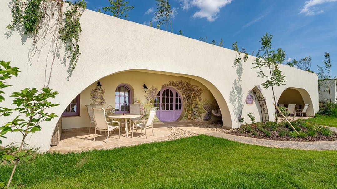 GALERIE FOTO | Bungalouri de lux, noile spații de cazare deschise de Resortul Casa Timiș