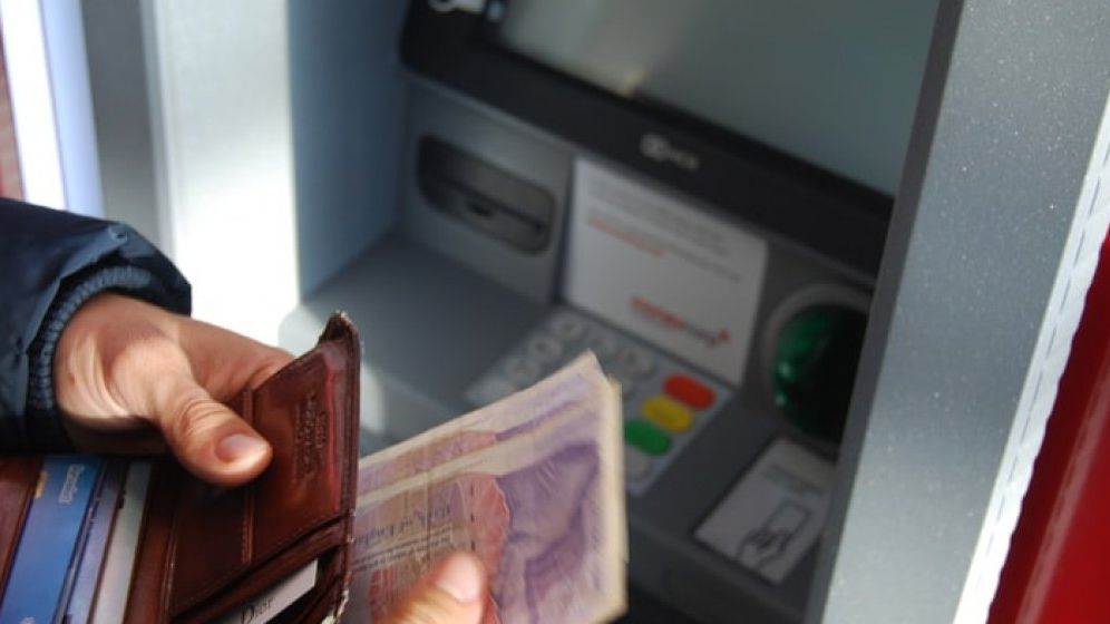 Ministrul ceh de Finanţe vrea o soluţie de amânare a ratelor bancare cu şase luni