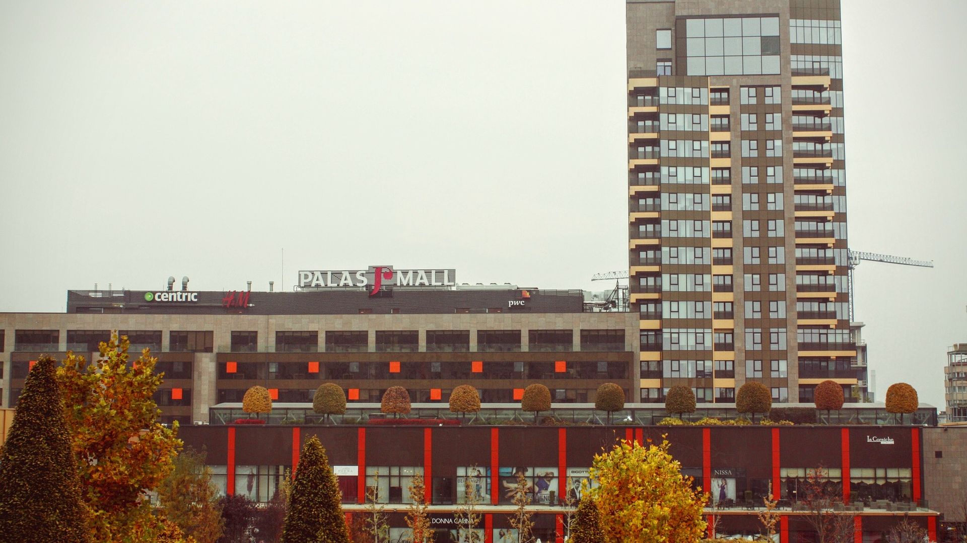 Cum a inceput Iasi sa decongestioneze traficul rutier si ce planuri are? Autobuze noi, biciclete si trotinete