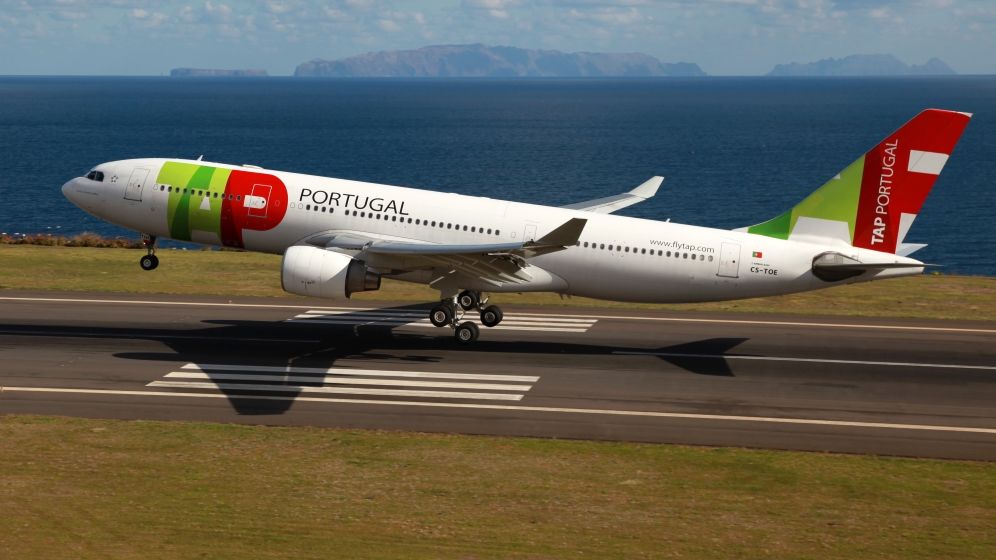 Portugalia renaţionalizează compania aerienă TAP