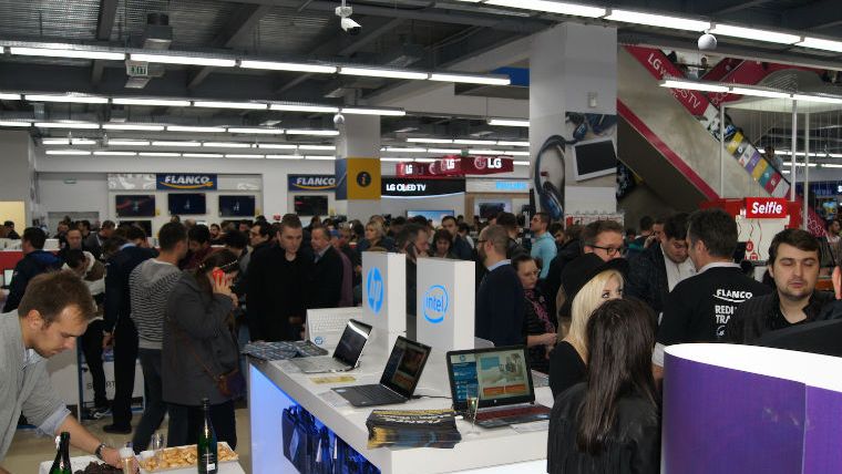 Reducerile Flanco de Black Friday 2017: Televizoare, telefoane, laptop-uri