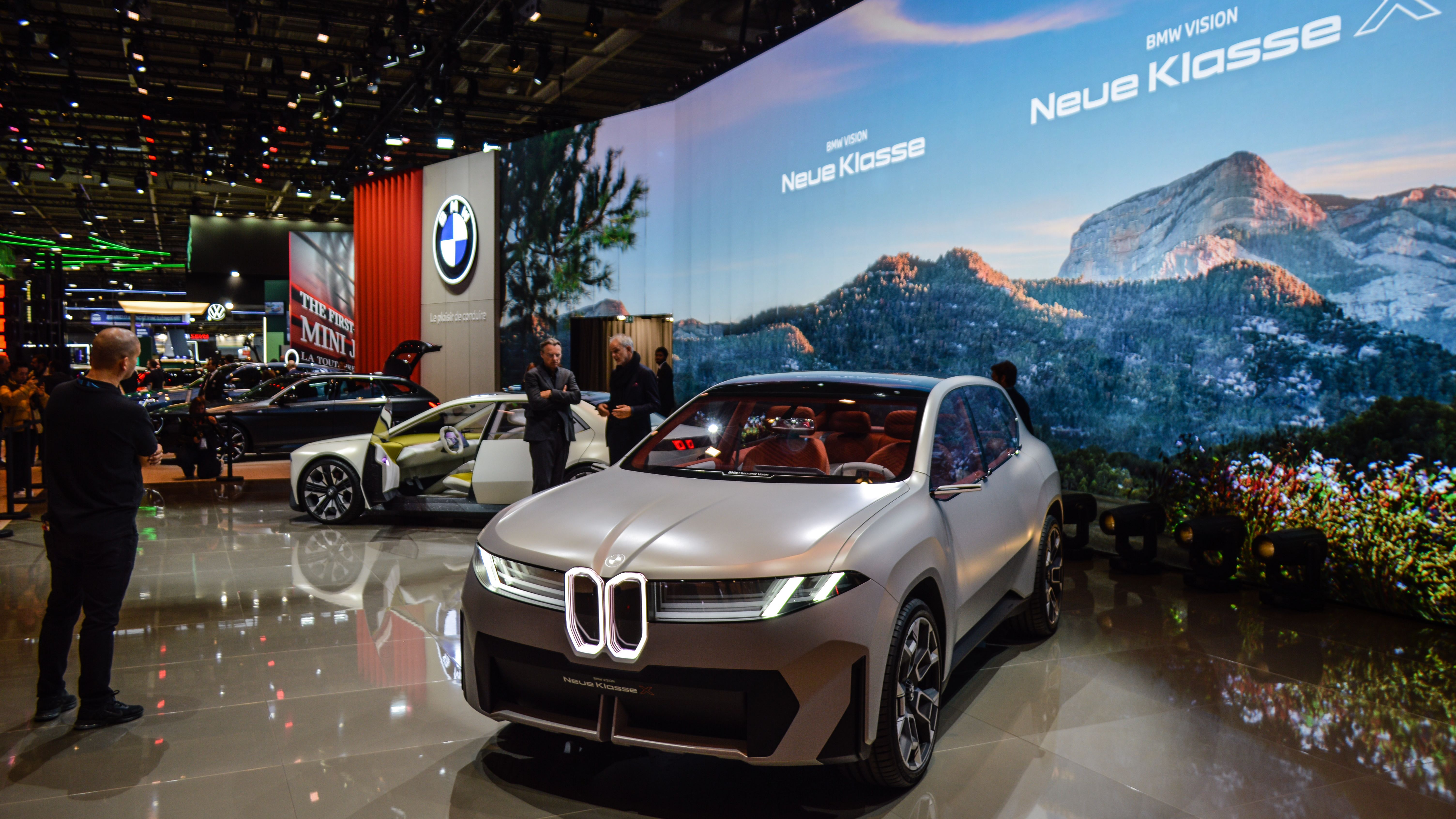 GALERIE FOTO | Noul BMW Neue Klasse SUV, văzut fără camuflaj cu mult înainte de lansare