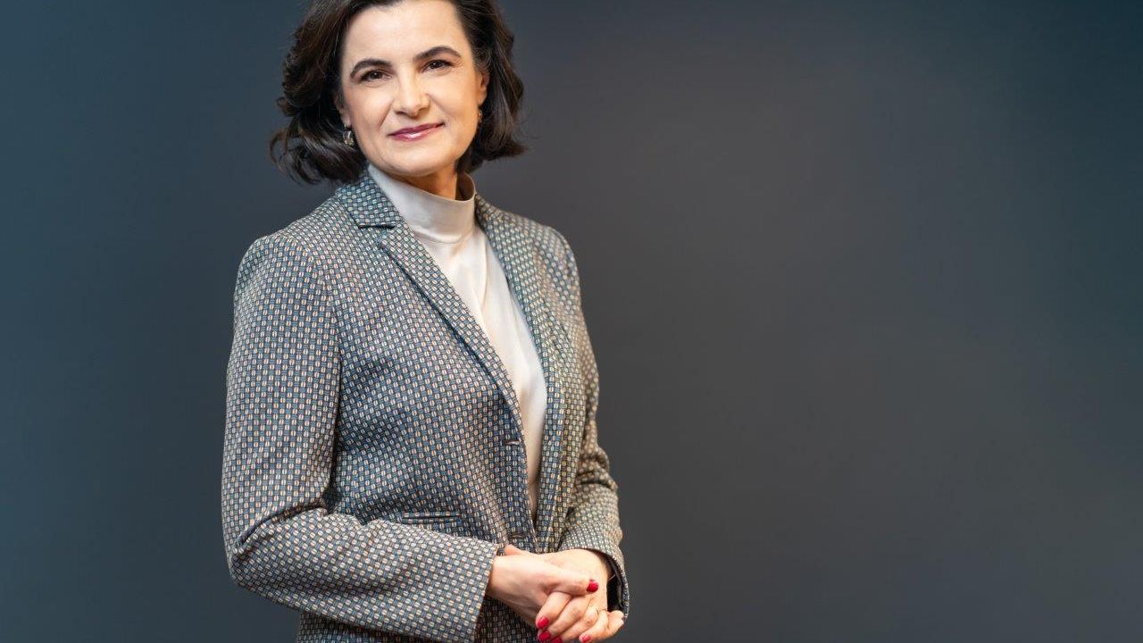 Ce fac managerii și antreprenorii în timpul liber | Ep. 5. Mihaela Bîtu, CEO ING, nu face „slalom” doar printre cifre: O zi pe schiuri mă energizează pentru o lună